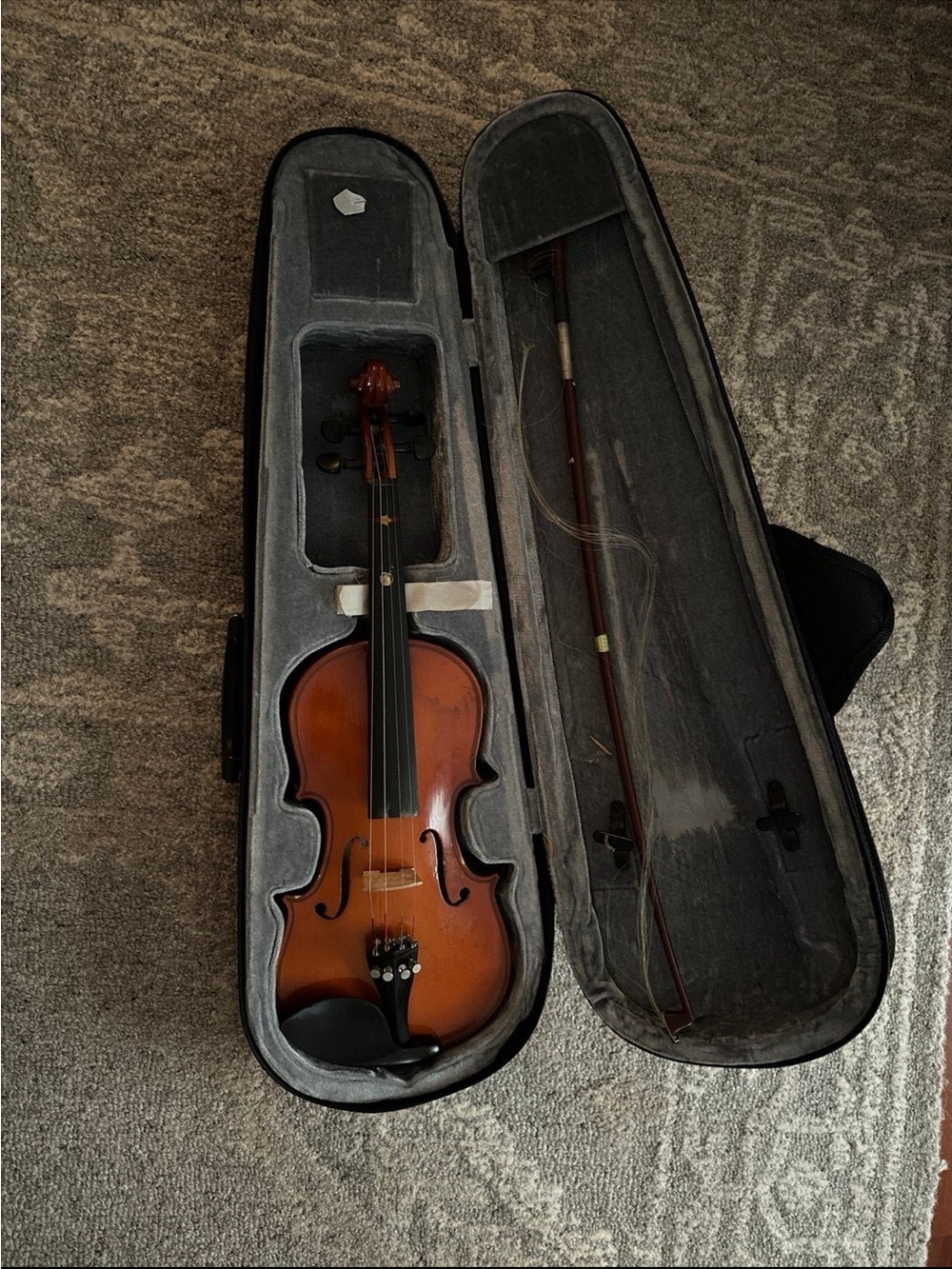 Hans Jurgen Brown Student Violin with Case and Bow - Kids Learning Toy